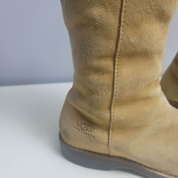 UGG 'Kiera' knee-high boots in tan suede size 8.5 - Picture 11 of 16